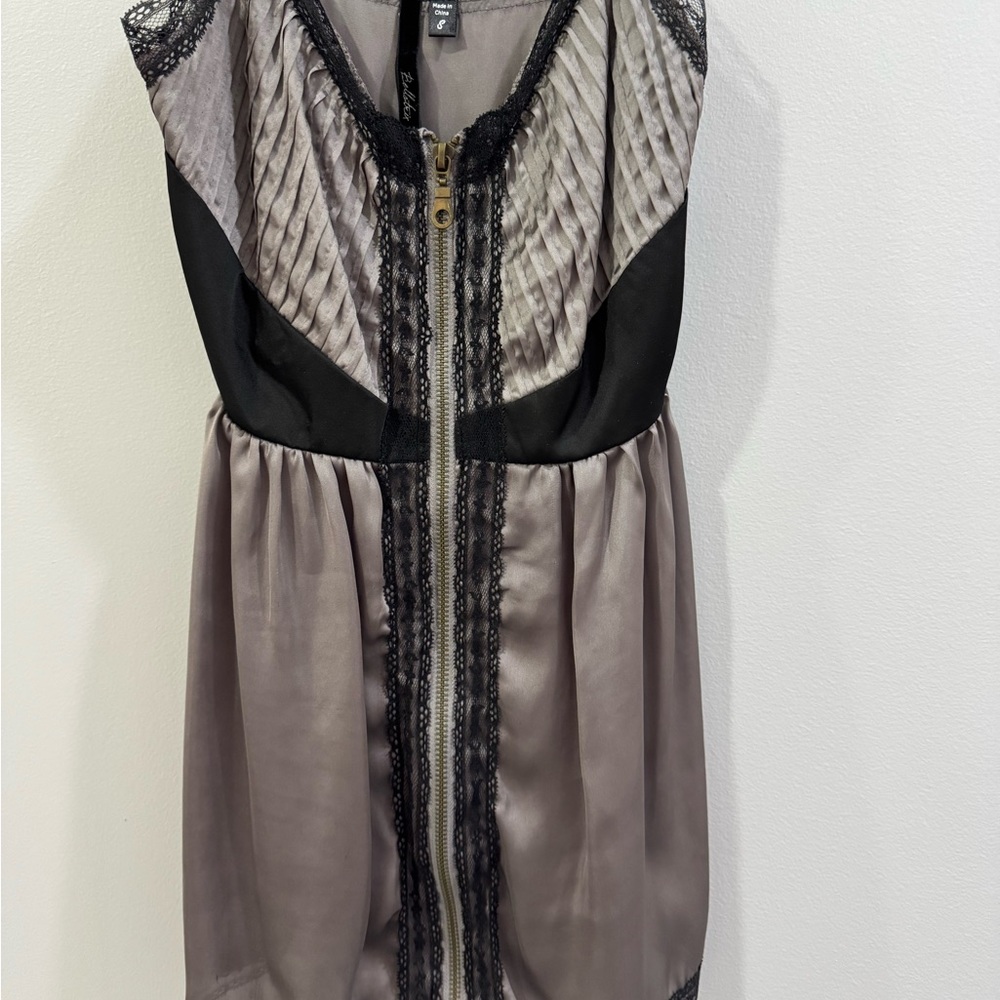 Bellatrix Black and Gray Garment